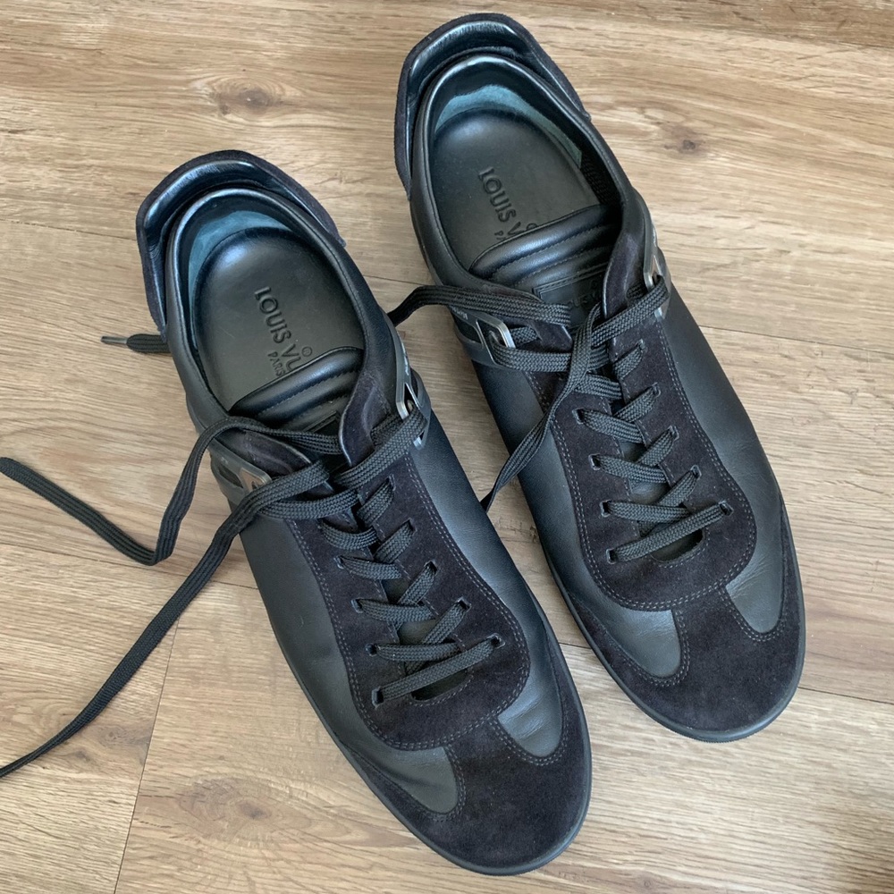 Men’s Louis Vuitton suede and leather sneaker